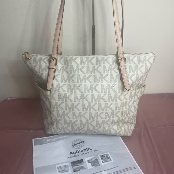 Authentic Michael Kors Purse!!! #006NCOA Michael Kors Beige Monogram Tote - Picture 1 of 8